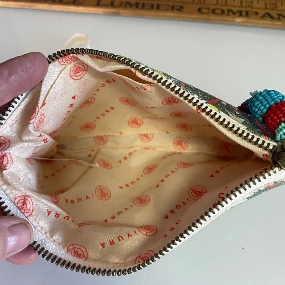 Iyura Beautiful Floral Beaded Paraania Zipper Pouch Clutch NWT